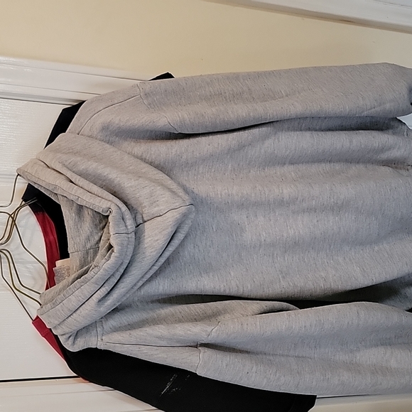 Grey champion sweatshirt boys large - Picture 3 of 4